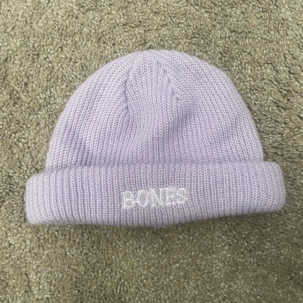 Billy Bones Club Lavender Knit Embroidered Beanie